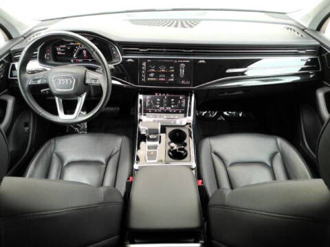 2023 Audi Q7 quattro Premium Plus 45 TFSI