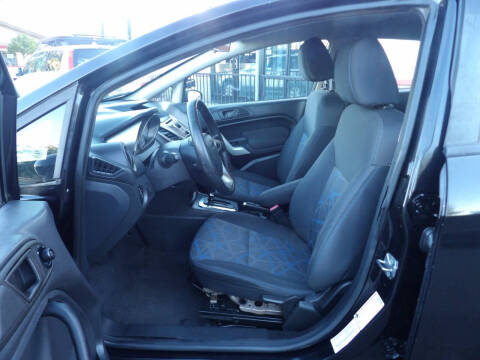 2013 Ford Fiesta SE