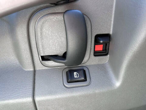 2025 Chevrolet Express 2500