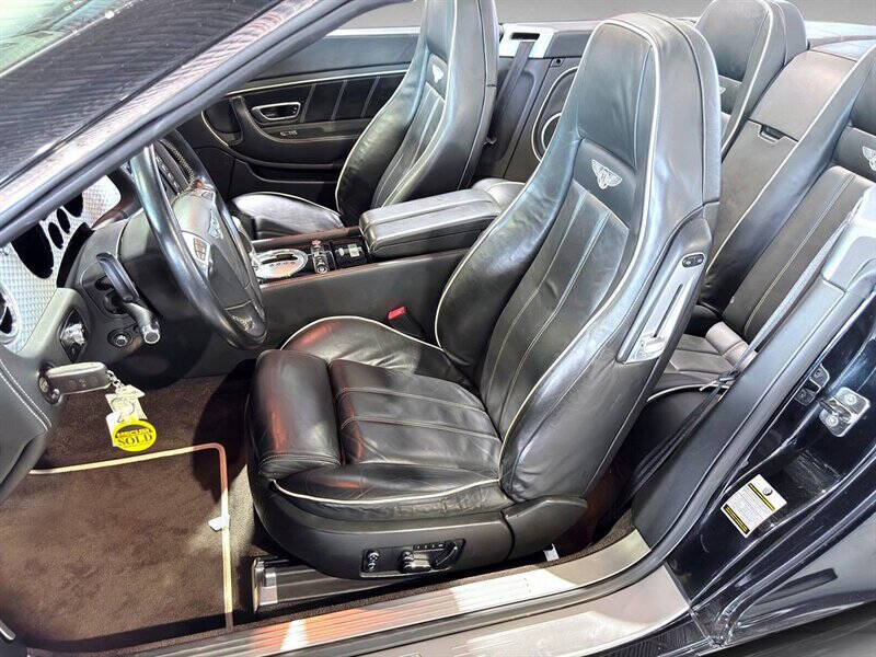 2011 Bentley Continental 28