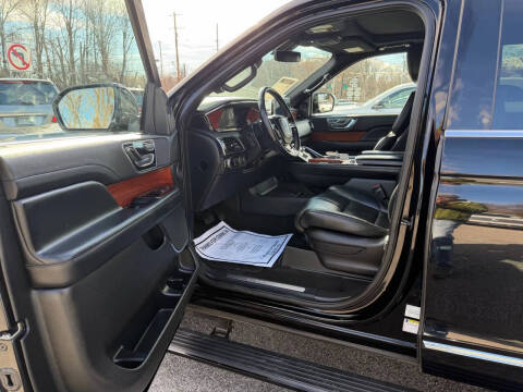 2018 Lincoln Navigator Select