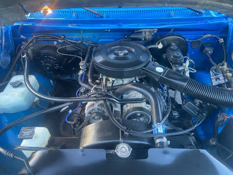 1992 Dodge RAM 150 LE
