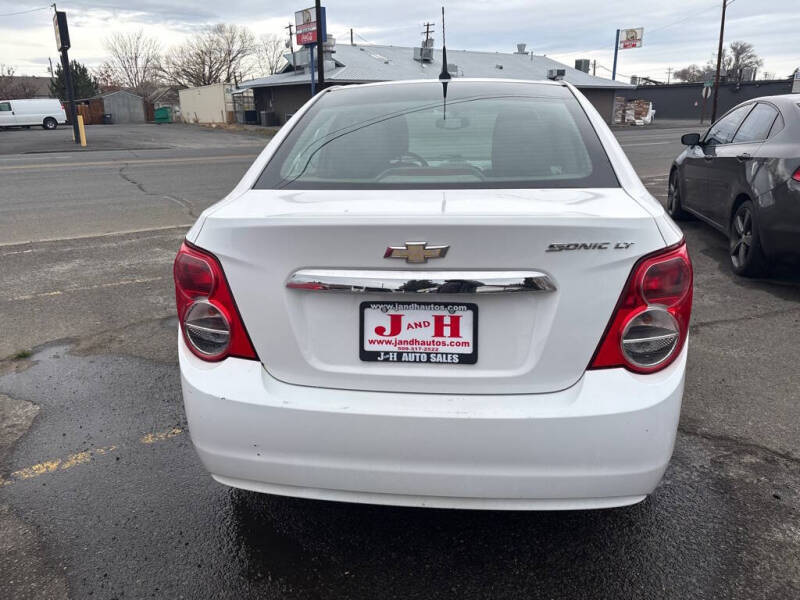 2014 Chevrolet Sonic LT Auto