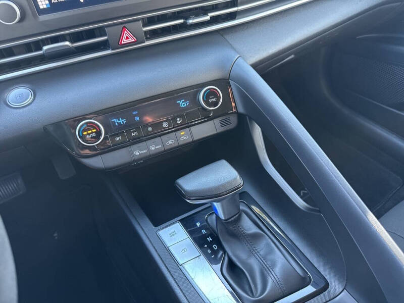 2021 Hyundai Elantra