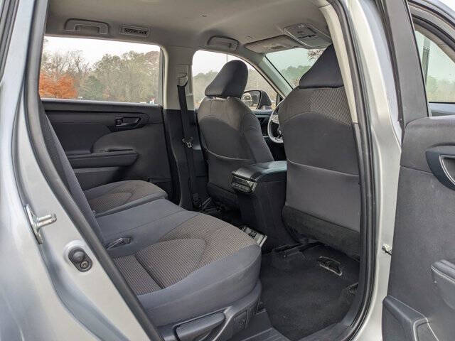 2023 Toyota Highlander L