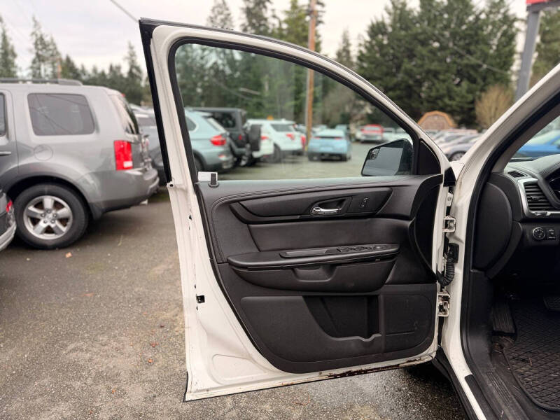 2014 GMC Acadia SLE-2