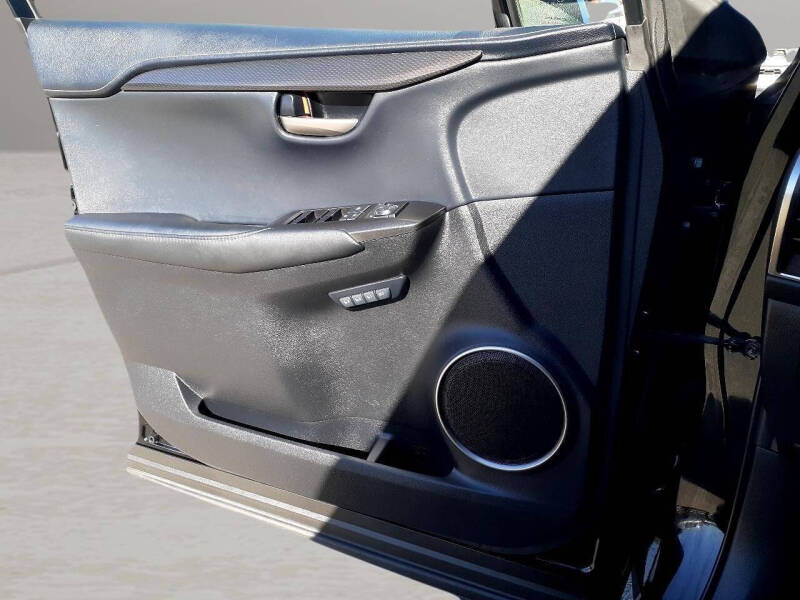 2015 Lexus NX 200t