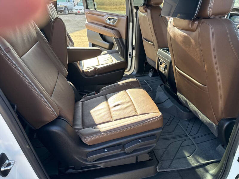 2024 Chevrolet Suburban High Country