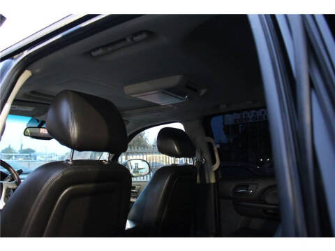 2011 Cadillac Escalade EXT Premium