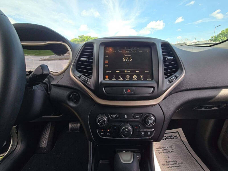 2017 Jeep Cherokee Latitude