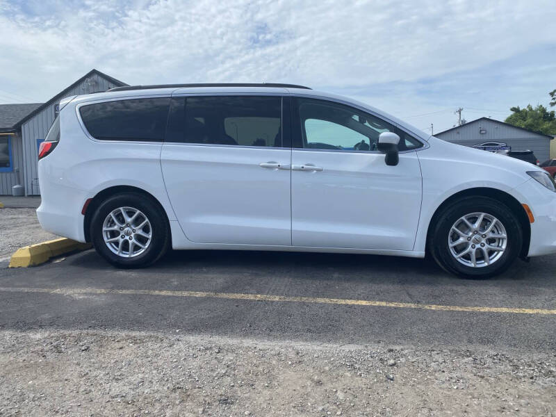2021 Chrysler Voyager LXi