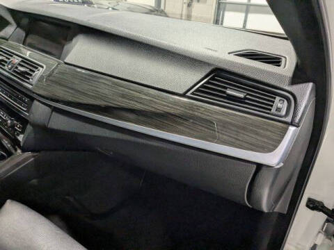 2013 BMW 5 Series 550i xDrive