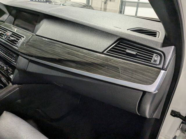 2013 BMW 5 Series 550i xDrive