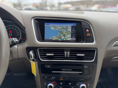 2017 Audi Q5 2.0T quattro Premium Plus