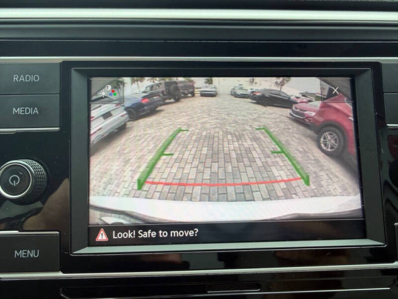 2023 Volkswagen Atlas SE
