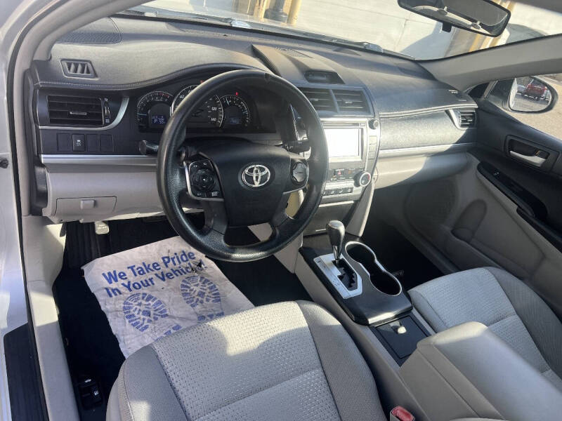 2012 Toyota Camry LE