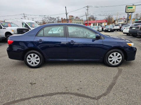 2011 Toyota Corolla LE