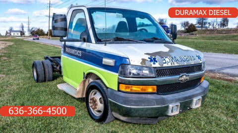 2009 Chevrolet Express Cutaway for sale at Fruendly Auto Source in Moscow Mills MO