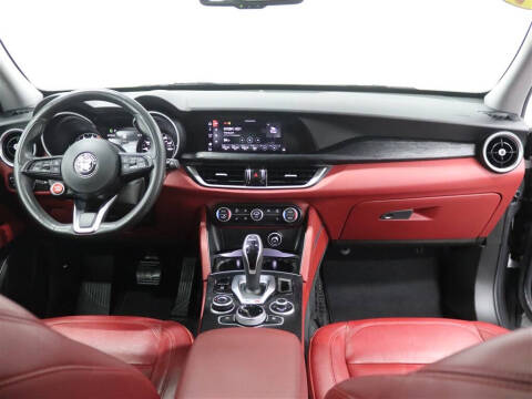 2020 Alfa Romeo Stelvio