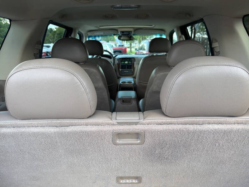2005 Ford Explorer Eddie Bauer