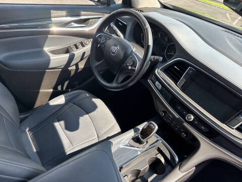 2021 Buick Enclave Essence