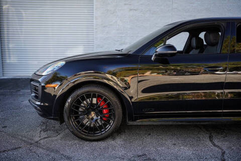 2022 Porsche Cayenne GTS