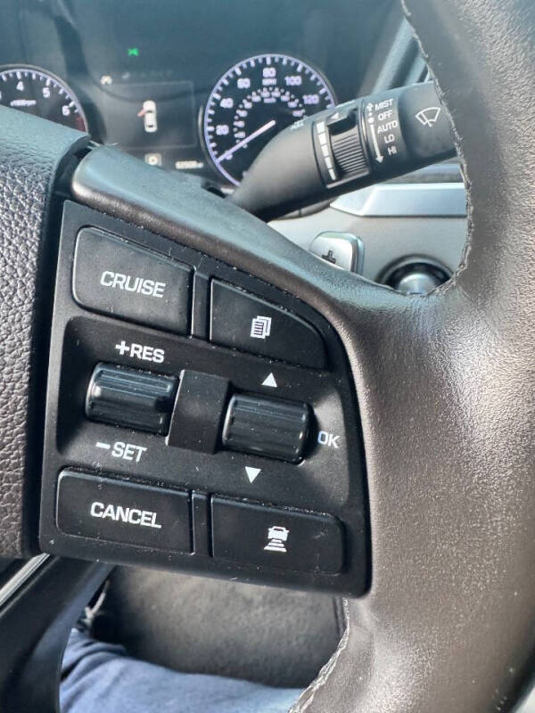 2015 Hyundai Genesis 5.0L