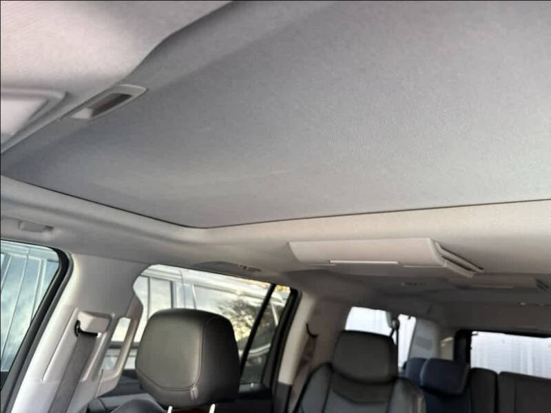 2019 Cadillac Escalade ESV Premium Luxury