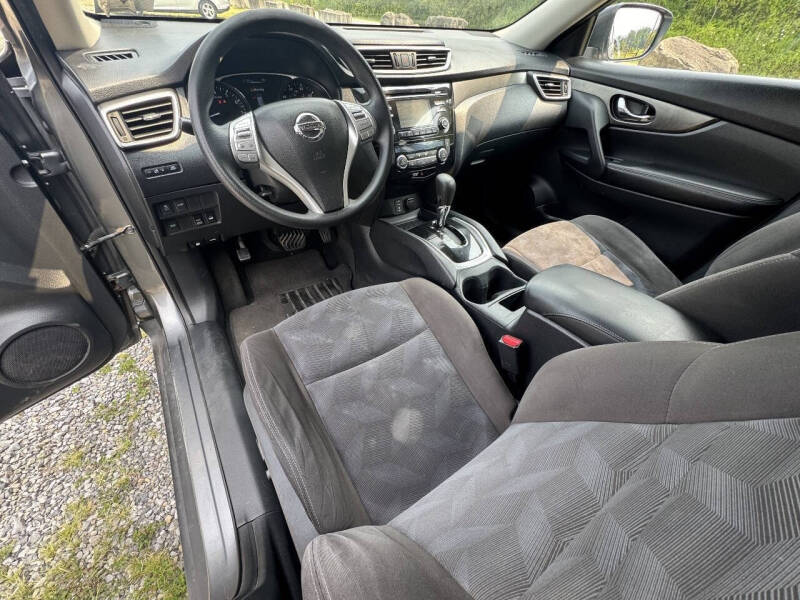 2015 Nissan Rogue SV