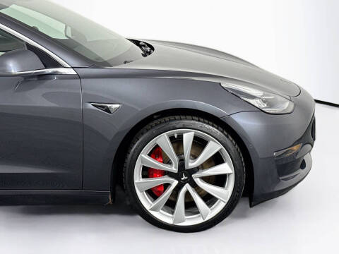 2018 Tesla Model 3 Performance
