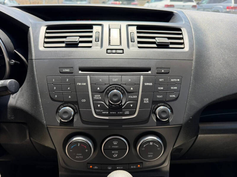 2015 Mazda MAZDA5 Sport