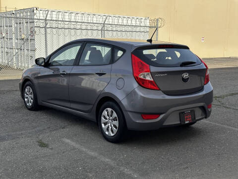 2015 Hyundai Accent GS