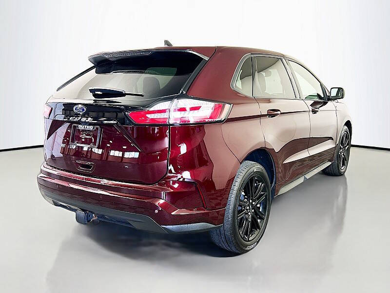 2022 Ford Edge