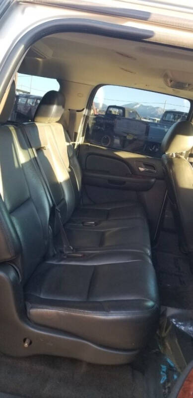 2011 GMC Yukon XL SLT