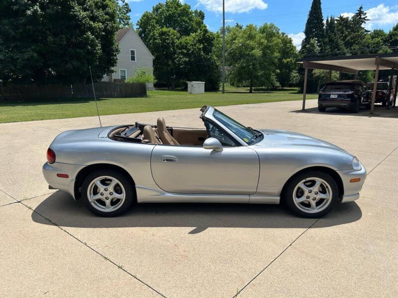 2000 Mazda MX-5 Miata