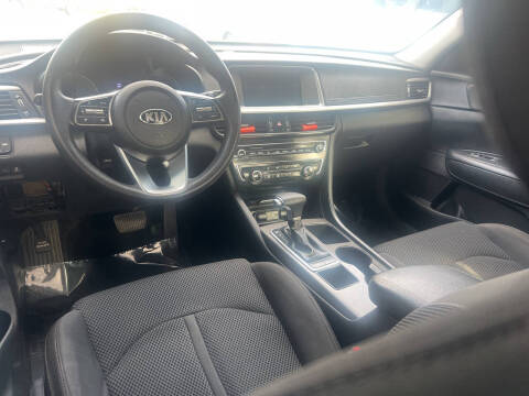2019 Kia Optima S