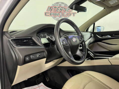 2020 Buick Enclave Essence