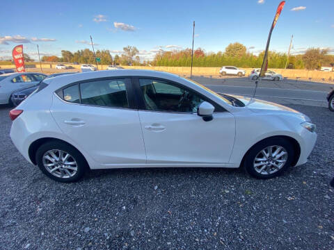 2015 Mazda MAZDA3 i Touring