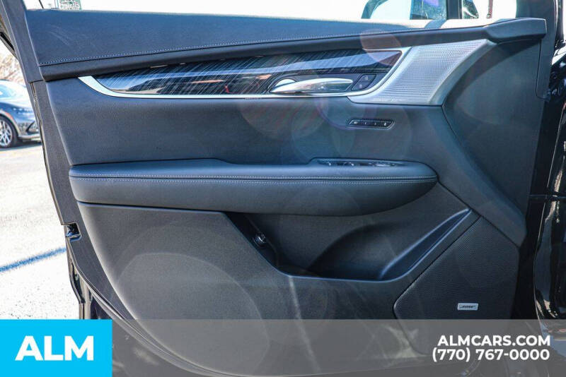 2024 Cadillac XT6 Premium Luxury