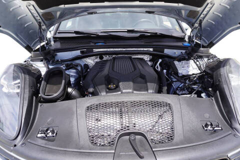 2023 Porsche Macan