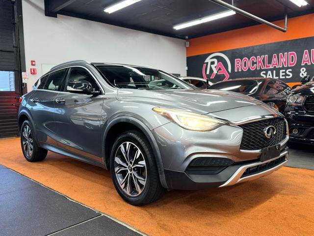 2018 Infiniti QX30 Premium