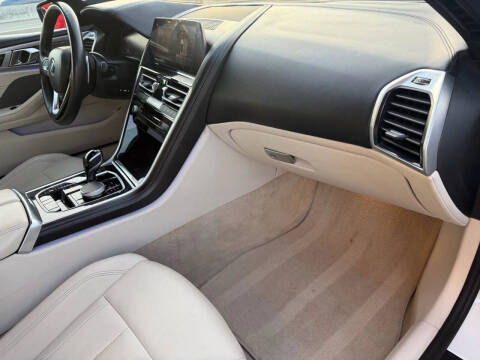 2020 BMW 8 Series 840i