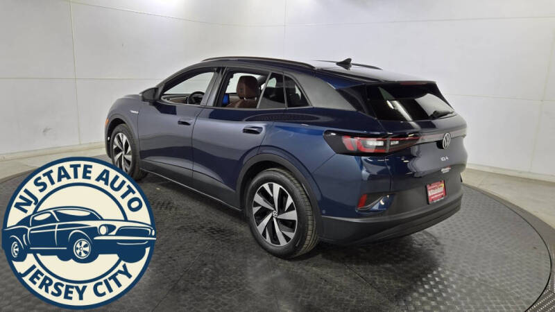 2023 Volkswagen ID.4 Pro