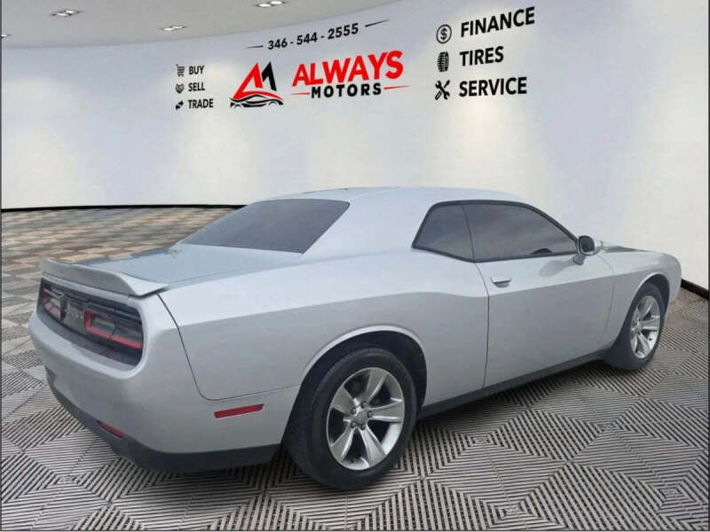 2020 Dodge Challenger SXT