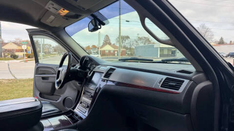 2011 Cadillac Escalade ESV