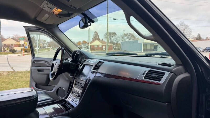 2011 Cadillac Escalade ESV