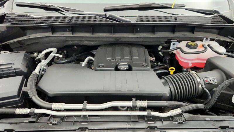 2025 GMC Sierra 1500 Elevation Standard