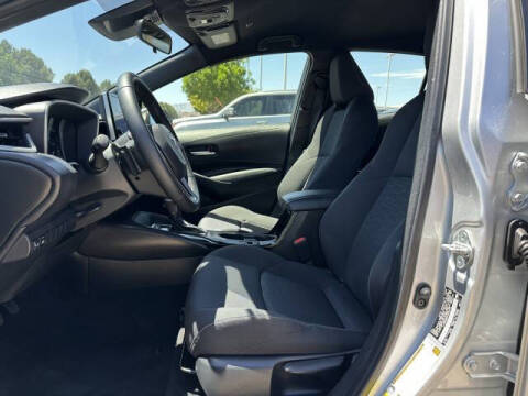 2025 Toyota Corolla Hatchback SE
