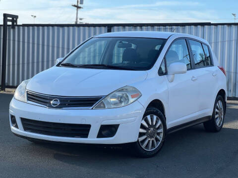 2011 Nissan Versa 1.8 S
