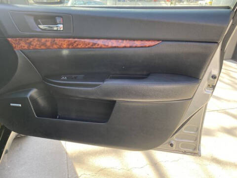 2011 Subaru Outback 2.5i Limited